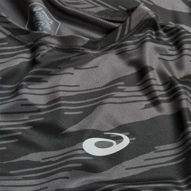 Maglietta Asics Core All over Print SS Top nera