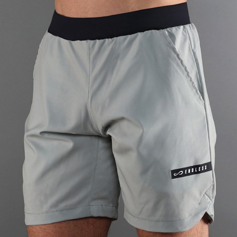 Pantaloncini Endless Swift verde chiaro